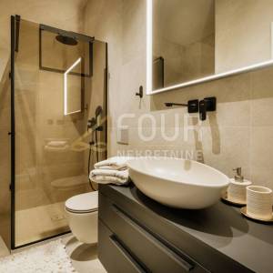 Istra, Poreč - okolica, Vabriga, novogradnja, moderna vila s bazenom