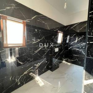 ISTRA, POREČ - Prostrani renovirani stan s vrtom! 