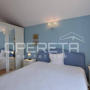 Istra, Poreč- Samostojeća kuća s bazenom i pogledom na more