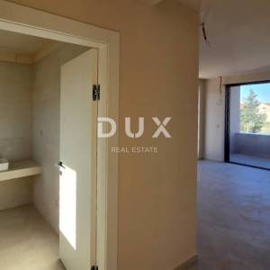 ISTRA, POREČ - Suvremena kuća s bazenom