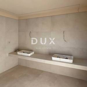 ISTRA, POREČ - Suvremena kuća s bazenom