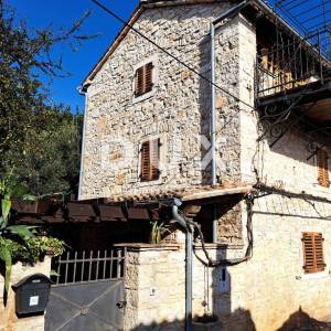 ISTRA, POREČ, VABRIGA - obnovljena kamena kuća s bazenom