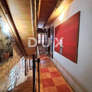 ISTRA, POREČ, VABRIGA - obnovljena kamena kuća s bazenom