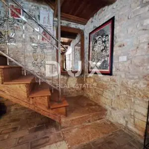 ISTRA, POREČ, VABRIGA - obnovljena kamena kuća s bazenom