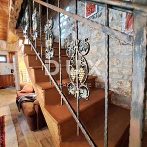 ISTRA, POREČ, VABRIGA - obnovljena kamena kuća s bazenom