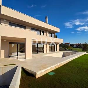 ISTRA, POREČ - Vrhunska kuća s bazenom
