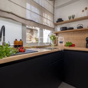 Istra, Pula, 2s+db, prekrasan stan u centru