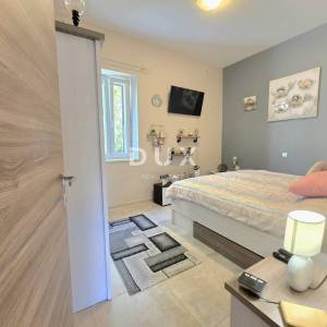 ISTRA, PULA – 3SS+DB stan s vrtom na Stoji, blizu mora