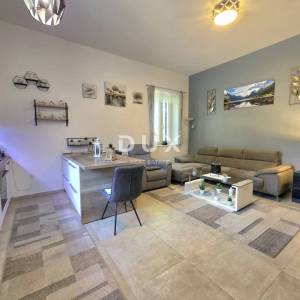 ISTRA, PULA – 3SS+DB stan s vrtom na Stoji, blizu mora