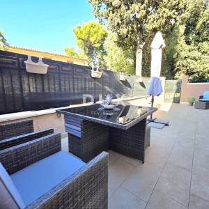 ISTRA, PULA – 3SS+DB stan s vrtom na Stoji, blizu mora