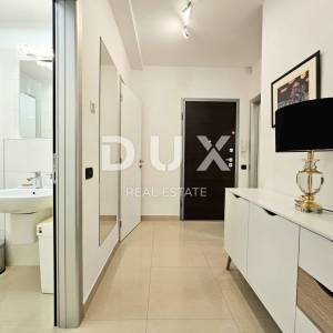 ISTRA, PULA, CENTAR - 3SS+DB visoko kvalitetan stan na atraktivnoj lokaciji i privatnim parkingom u garaži