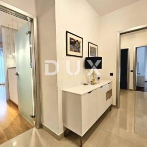 ISTRA, PULA, CENTAR - 3SS+DB visoko kvalitetan stan na atraktivnoj lokaciji i privatnim parkingom u garaži