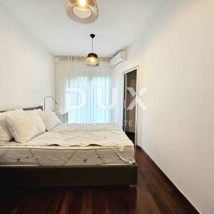 ISTRA, PULA, CENTAR - 3SS+DB visoko kvalitetan stan na atraktivnoj lokaciji i privatnim parkingom u garaži