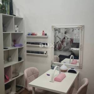 ISTRA, PULA - Najam opremljenog salona!