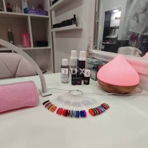 ISTRA, PULA - Najam opremljenog salona!