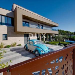 ISTRA, PULA (okolica) - Prekrasna nova uređena vila u neposrednoj blizini grada!