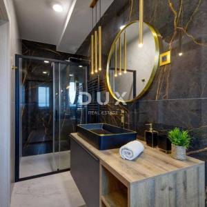 ISTRA, PULA (okolica) - Prekrasna nova uređena vila u neposrednoj blizini grada!