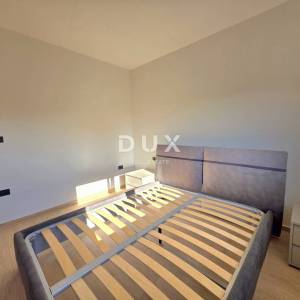 ISTRA, PULA – Prizemni 2SS+DB stan u novogradnji s terasom, dvorištem i privatnim bazenom