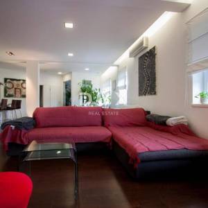 ISTRA, PULA - Prostran odmah useljiv stan u blizini centra