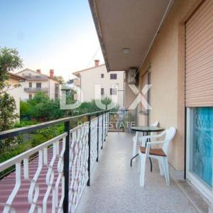 ISTRA, PULA- Prostrani stan na idealnoj lokaciji sa vrtom!