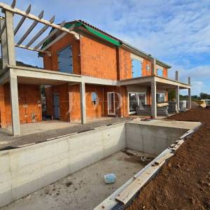 ISTRA – RABAC Mediteranska kuća s bazenom i pogledom na more