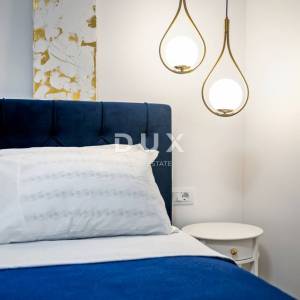 ISTRA, ROVINJ – Ekskluzivan stan u povijesnoj palači, 50 m od mora