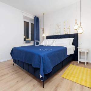 ISTRA, ROVINJ – Ekskluzivan stan u povijesnoj palači, 50 m od mora