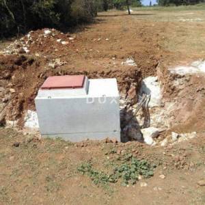 ISTRA, ROVINJ - Kuća na prostranom poljoprivrednom zemljištu