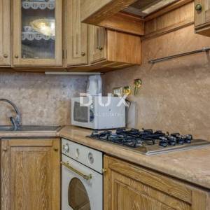 ISTRA, ROVINJ - Penthouse 75,40 m2 u starom gradu s pogledom na more!