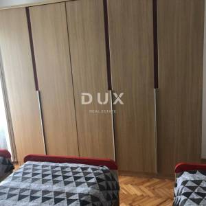 ISTRA, ROVINJ - trosobni prostran i uredan stan s parkirnim mjestom i balkonom na prvom katu u blizini centra!