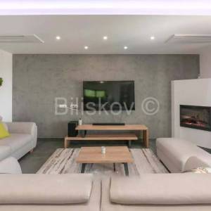 Istra, samostojeća luksuzna vila s bazenom 