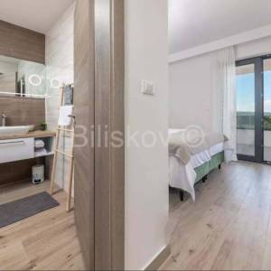 Istra, samostojeća luksuzna vila s bazenom 