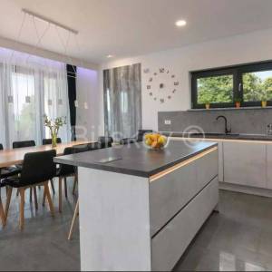 Istra, samostojeća luksuzna vila s bazenom 