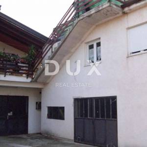 ISTRA, SAVUDRIJA - Dvije kuće s garažama + građevinsko zemljište - 200 m OD MORA!!