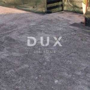 ISTRA, SAVUDRIJA - Dvije kuće s garažama + građevinsko zemljište - 200 m OD MORA!!