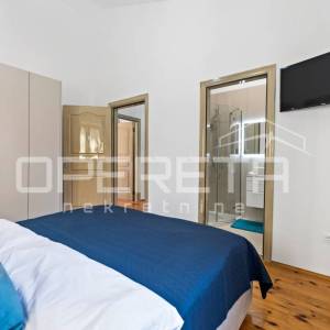 Istra, Svetvinčenat, novouređena vila sa bazenom