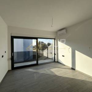 Istra, Tar, samostojeća kuća s bazenom