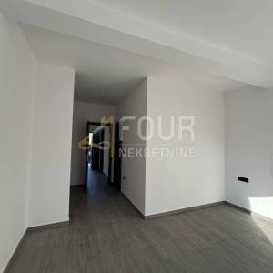 Istra, Tar, samostojeća kuća s bazenom