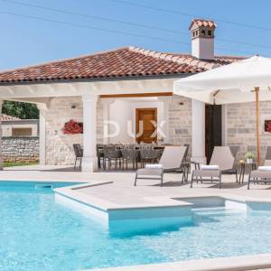 ISTRA, TINJAN - Raskošna kuća s bazenom