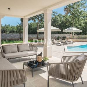 ISTRA, TINJAN - Raskošna kuća s bazenom