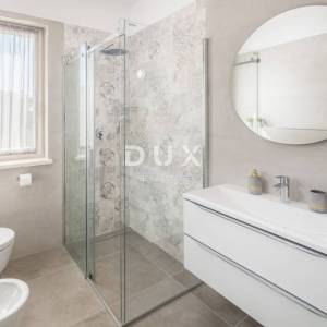 ISTRA, TINJAN - Raskošna kuća s bazenom