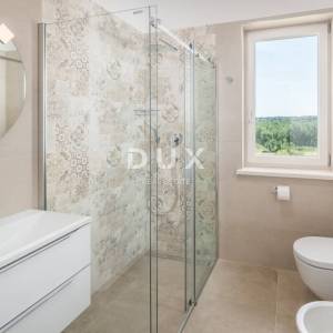 ISTRA, TINJAN - Raskošna kuća s bazenom