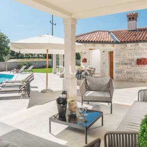 ISTRA, TINJAN - Raskošna kuća s bazenom