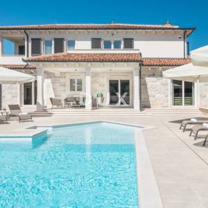 ISTRA, TINJAN - Raskošna kuća s bazenom