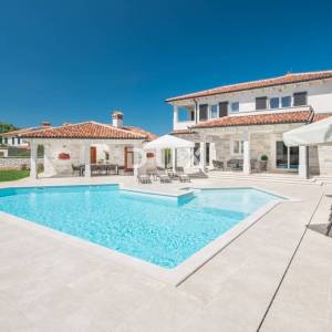 ISTRA, TINJAN - Raskošna kuća s bazenom