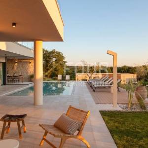 Istra, Tinjan, samostojeća vila s bazenom, pogled na more