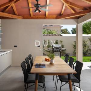 ISTRA, UMAG - Moderna prizemnica s bazenom 100 metara od mora