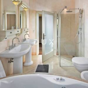 ISTRA, VIŠNJAN - Jedinstvena kamena kuća s bazenom