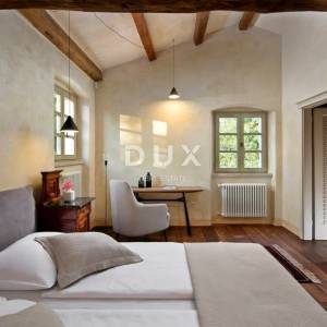 ISTRA, VIŠNJAN - Jedinstvena kamena kuća s bazenom