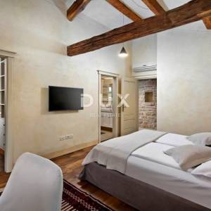 ISTRA, VIŠNJAN - Jedinstvena kamena kuća s bazenom